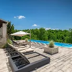 Vila Complex Barbara